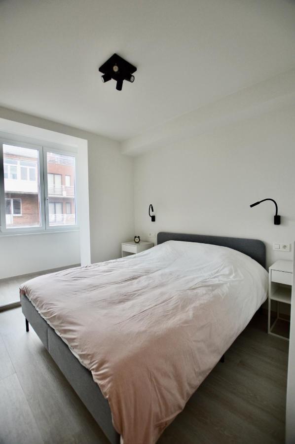 Ruim En Lichtrijk Appartement Op 100M Van Zee Te Koksijde Exterior foto