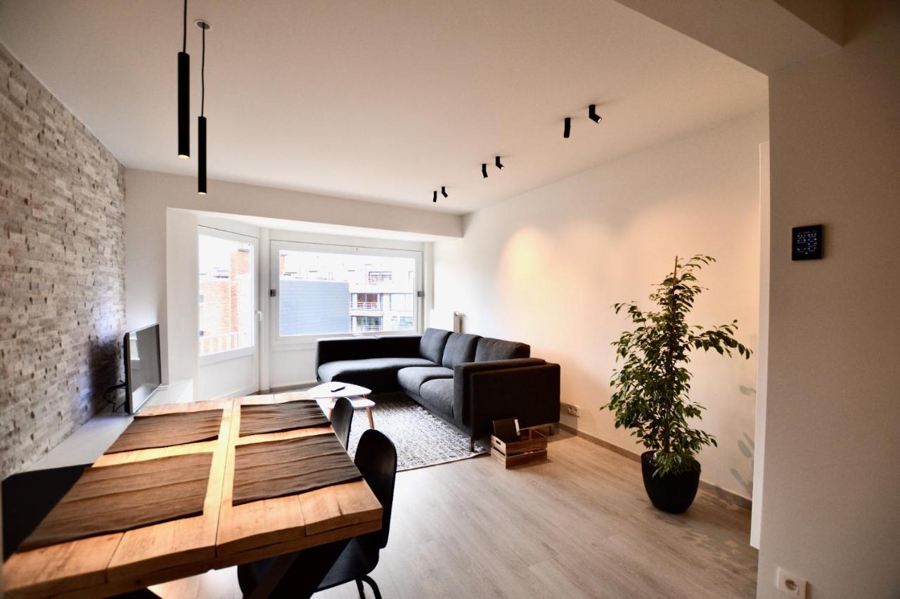 Ruim En Lichtrijk Appartement Op 100M Van Zee Te Koksijde Exterior foto